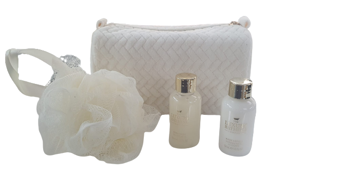 Confezione con pochette di the luxury bathing company