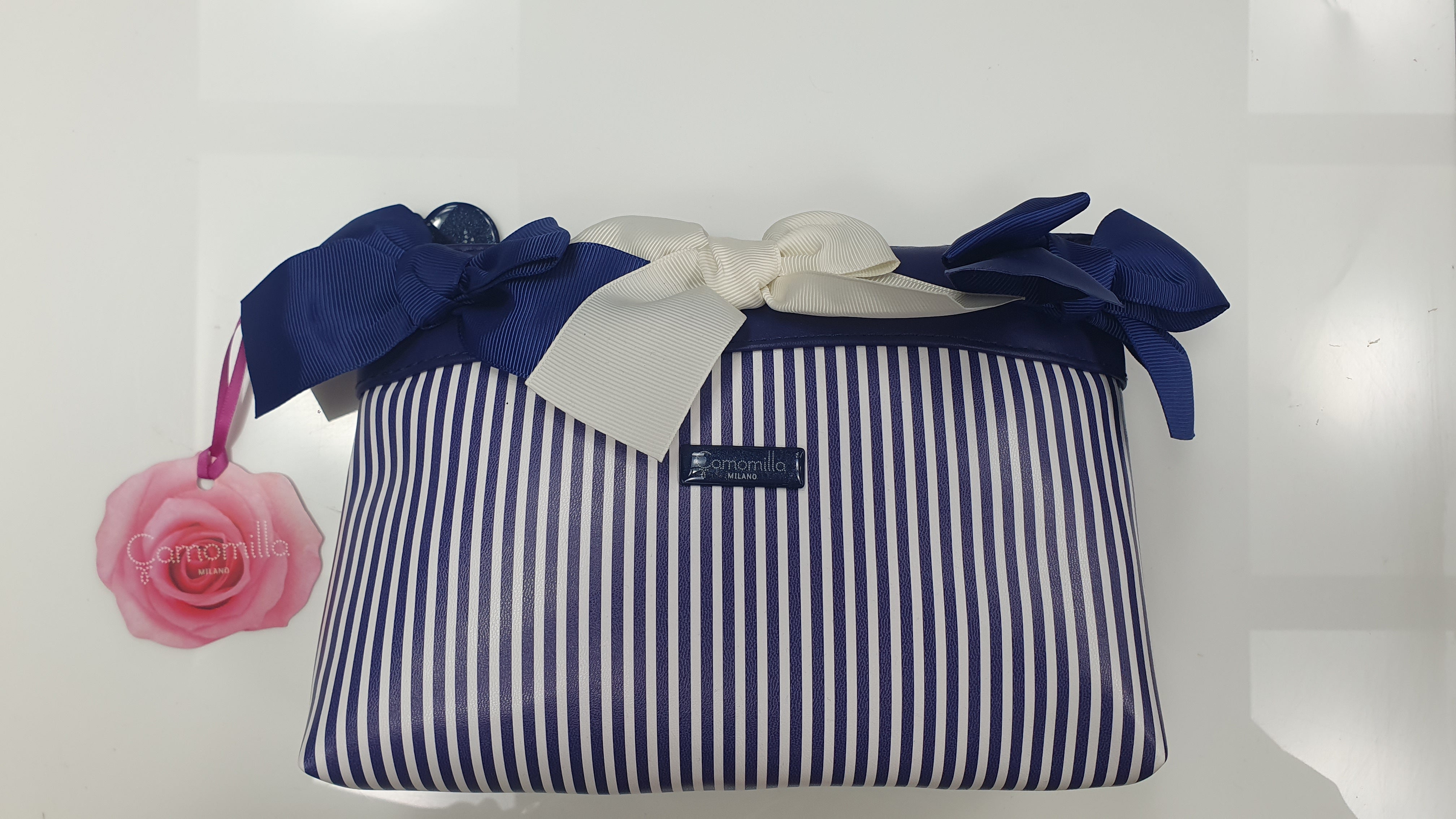 Trousse M blu salina di camomilla Milano cod. 58747