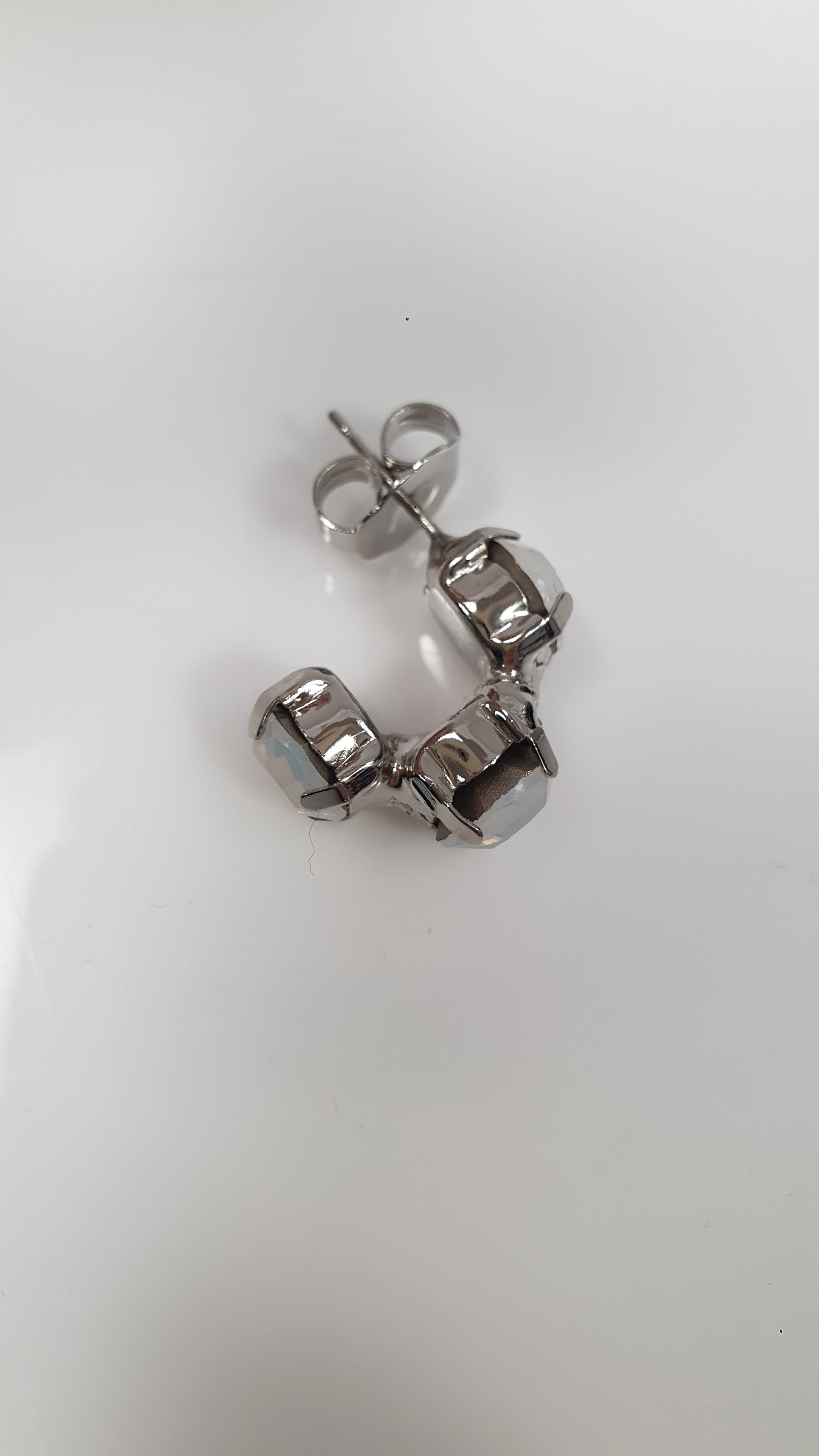 Orecchini trik bijoux mezzo cerchio con brillantini vari colori