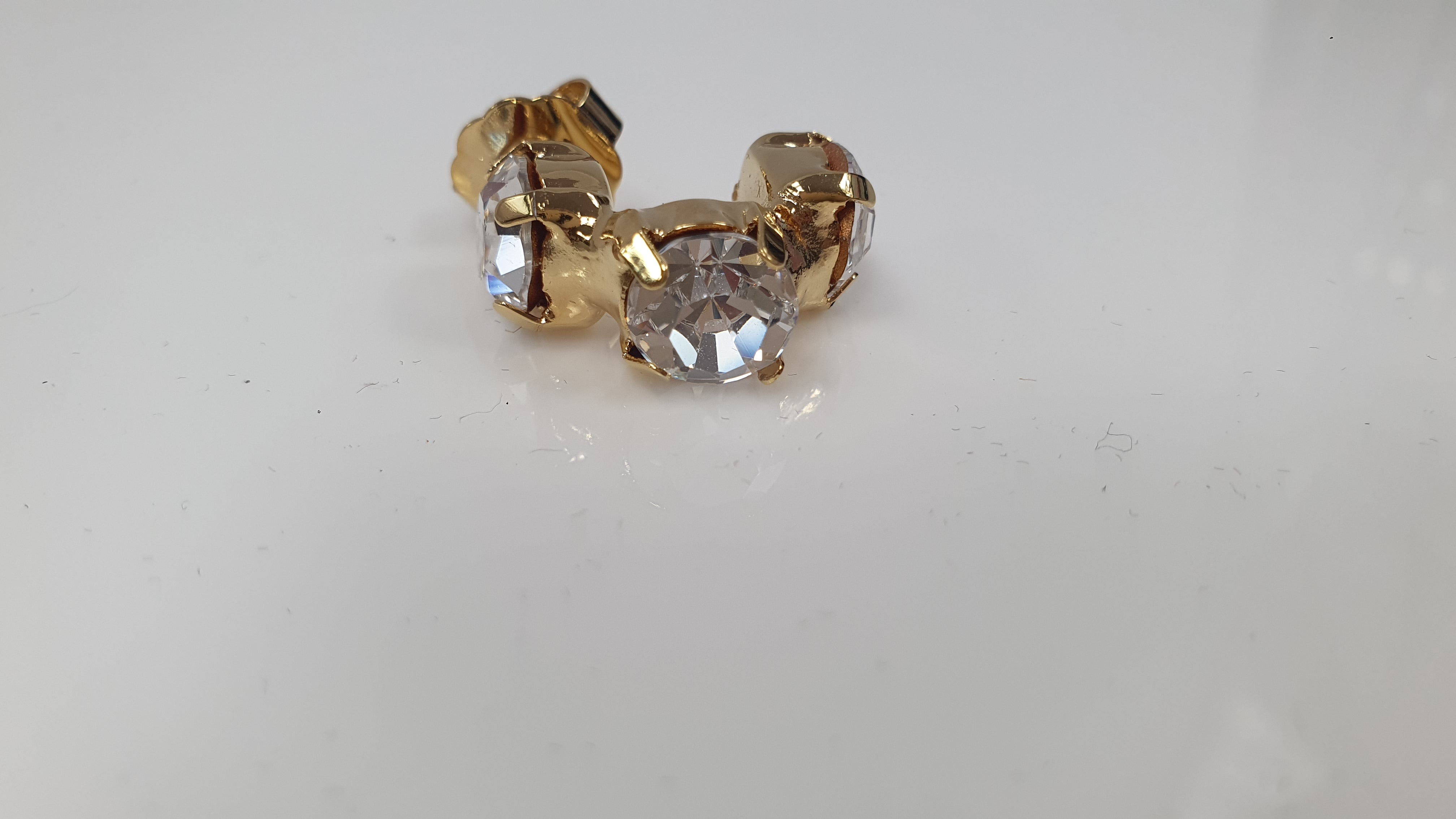 Orecchini trik bijoux mezzo cerchio con brillantini vari colori