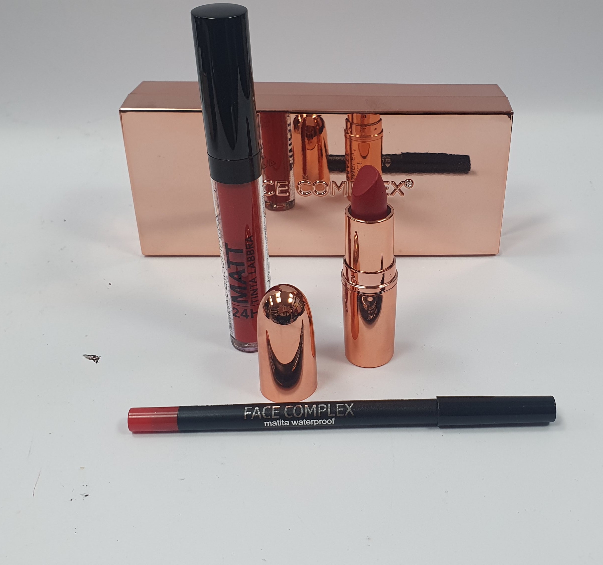 Matt lip kit 24h di face complex 3 pezzi n.01/02/03