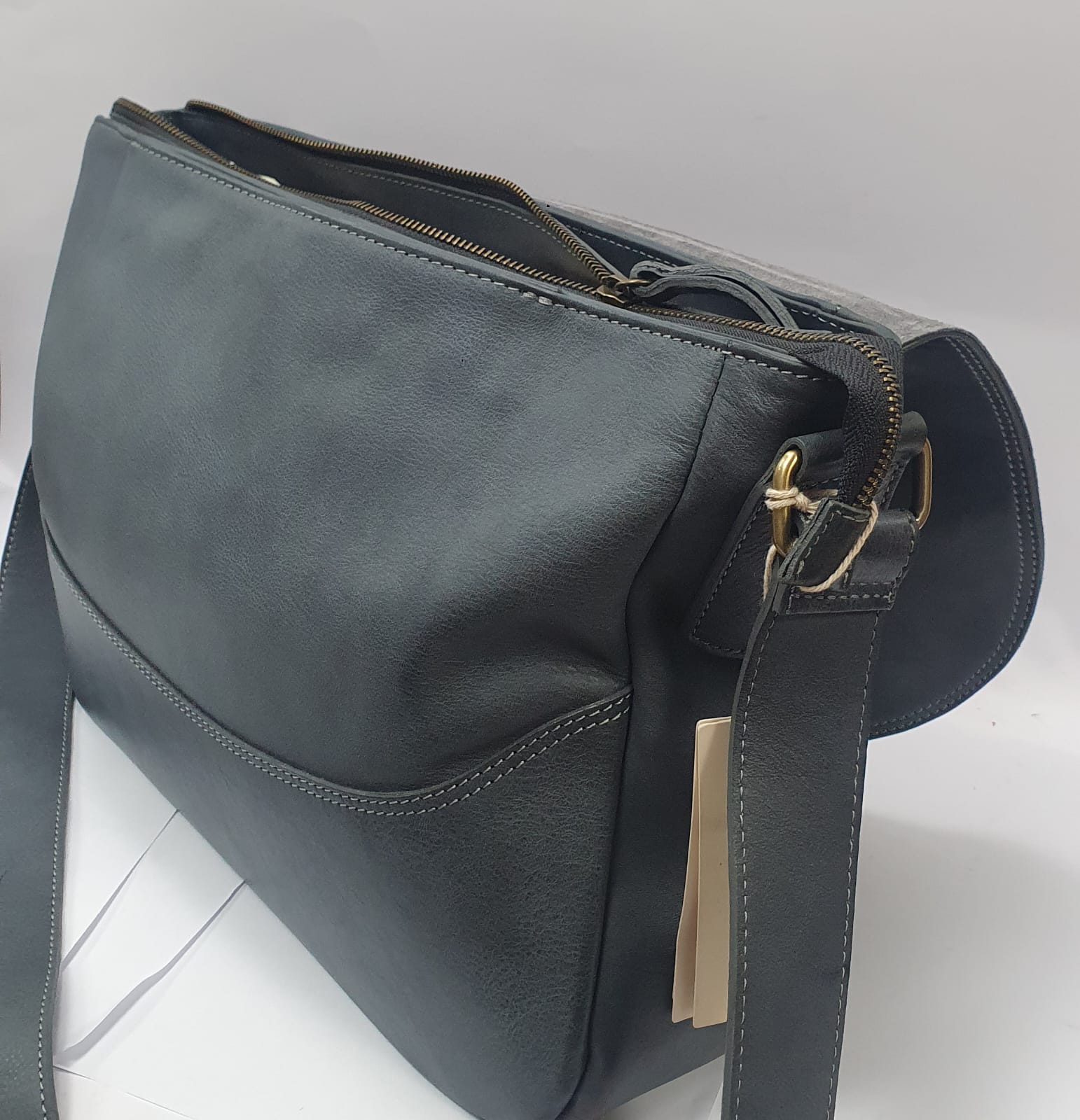 CARTELLA DONA DI PELLETTERIA VENETA S101 GRIGIO