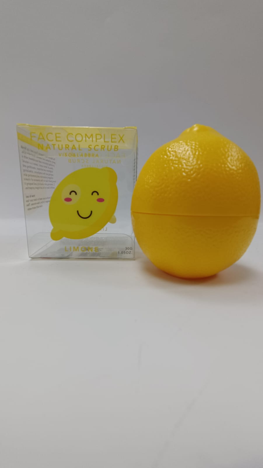 Scrub viso-labbra di face complex Pompelmo/ limone/ pera/ pesca/ mela