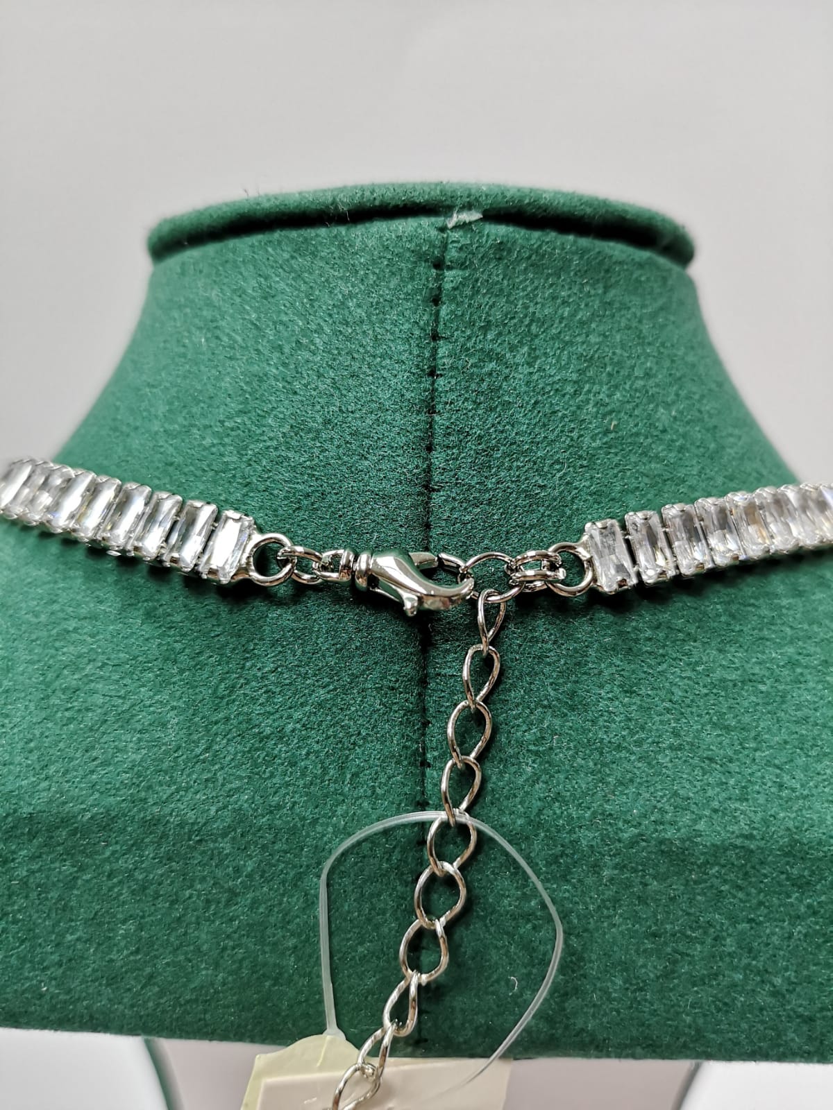 Set da donna di collana e orecchini con fiore pendente argento di trik bijoux