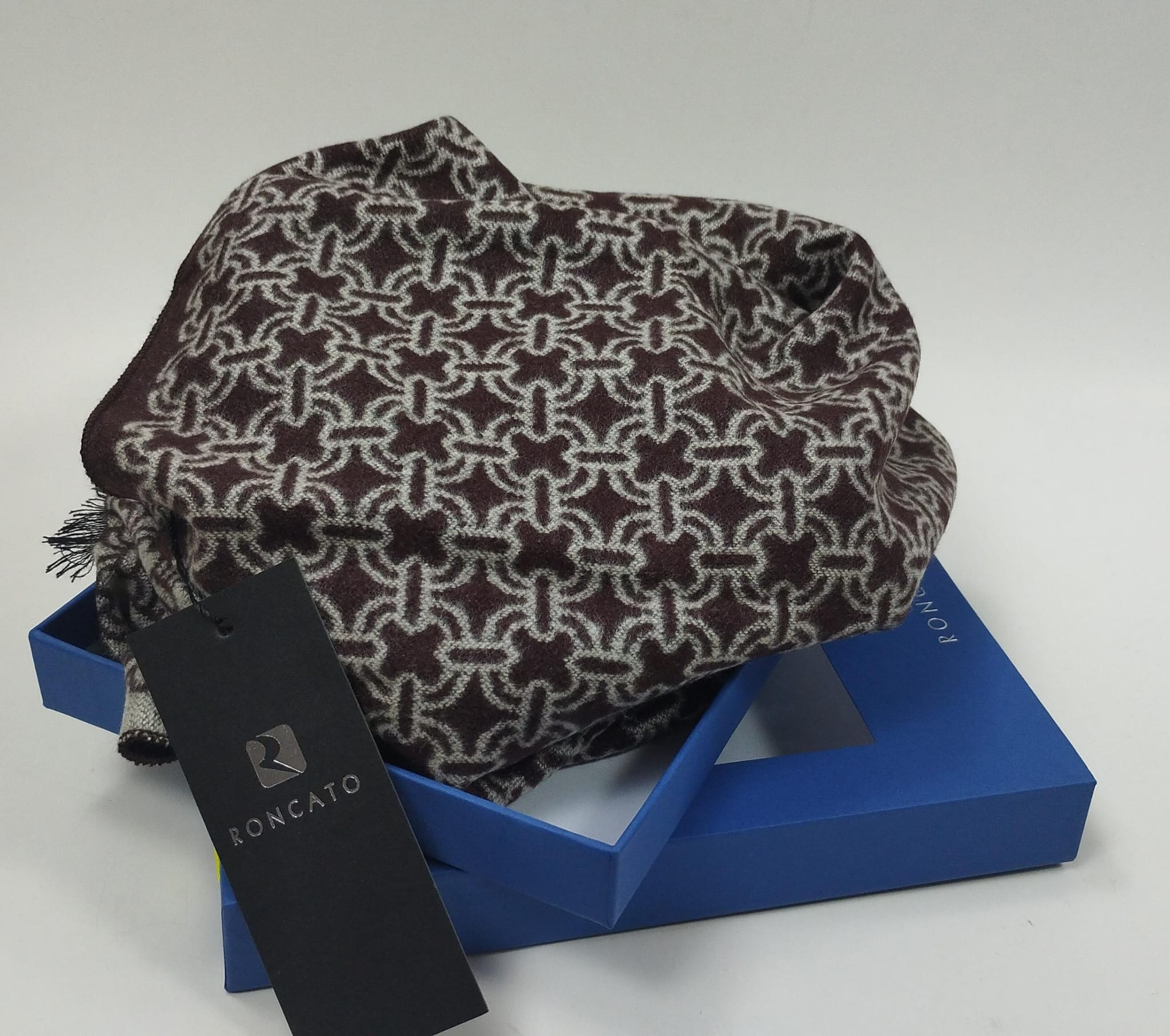 Sciarpa uomo di roncato a fantasia 46.002.12 nero/ grigio/ marrone