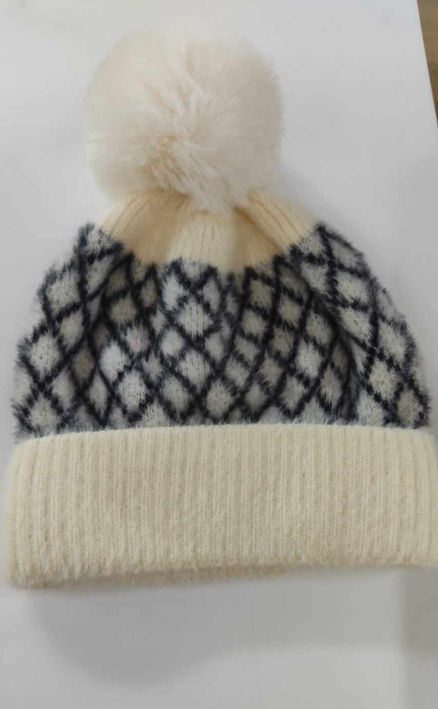 Cappello donna  gemir doppio colore con pon pon