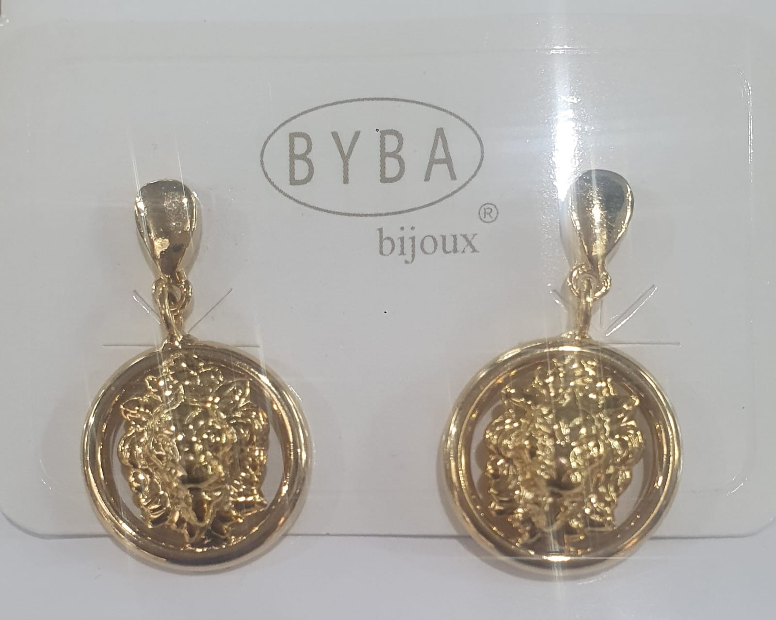 orecchini pendente con cerchio e testa di leone di byba bijoux