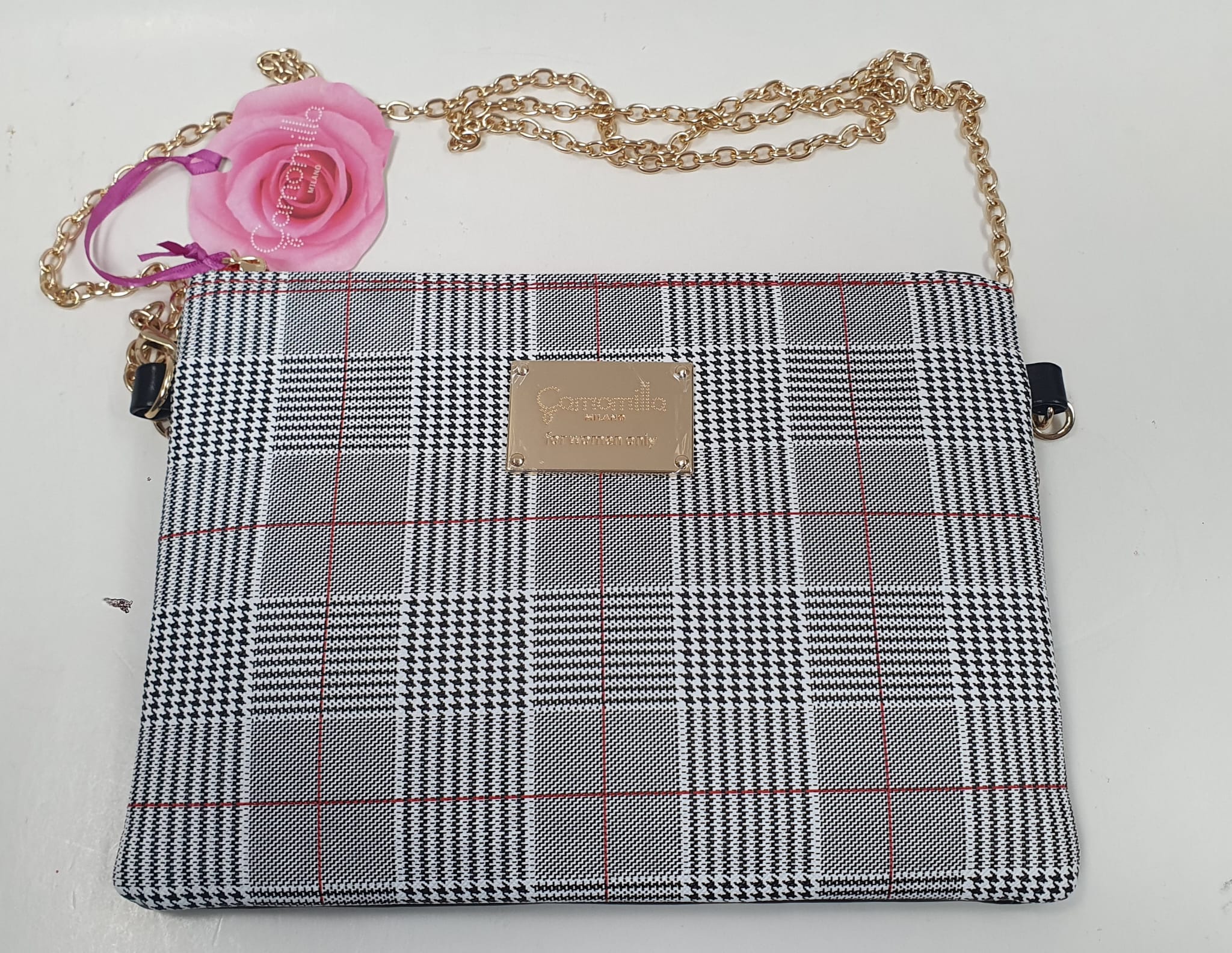 tracolla eri piccola british di camomilla milano cod. 02151 colori vari