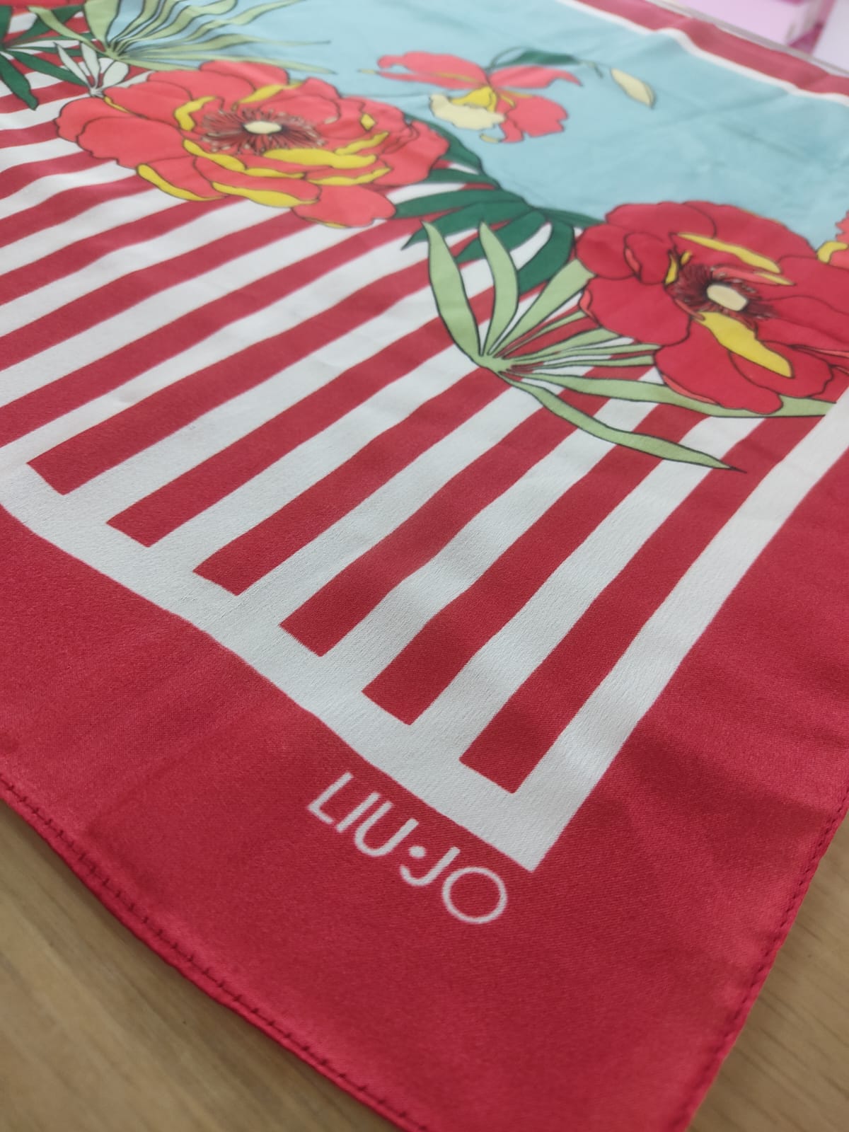 Foulard quadrato liu jo rosso