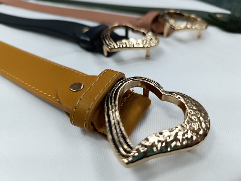 Cintura donna di Enrico coveri con fibia color oro a forma di cuore cipria/nero/ blu/ ocra