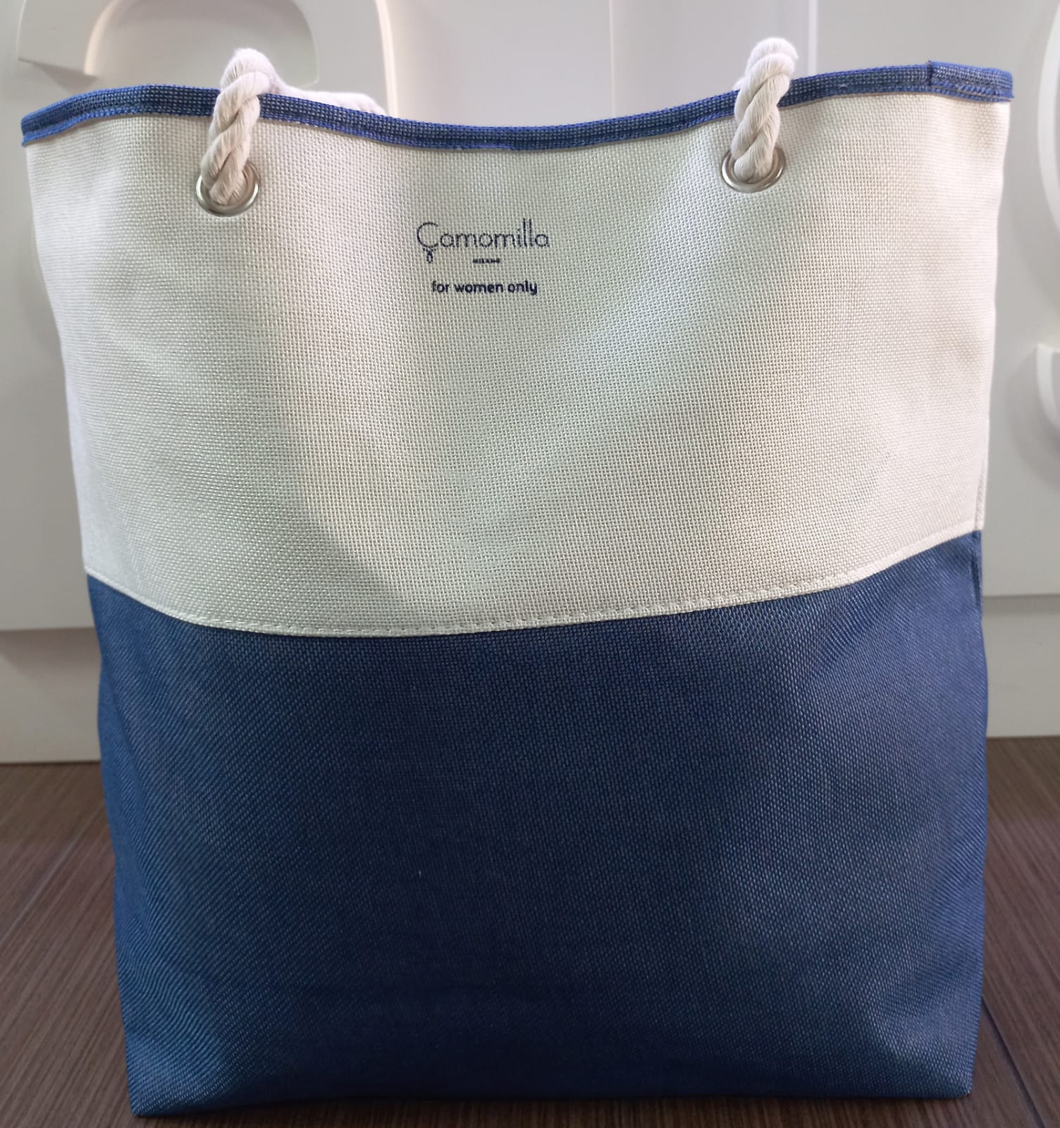 Borsa mare di camomilla milano cod.54418/54419/ 54420 rosa vahine/ blu/ azzurro