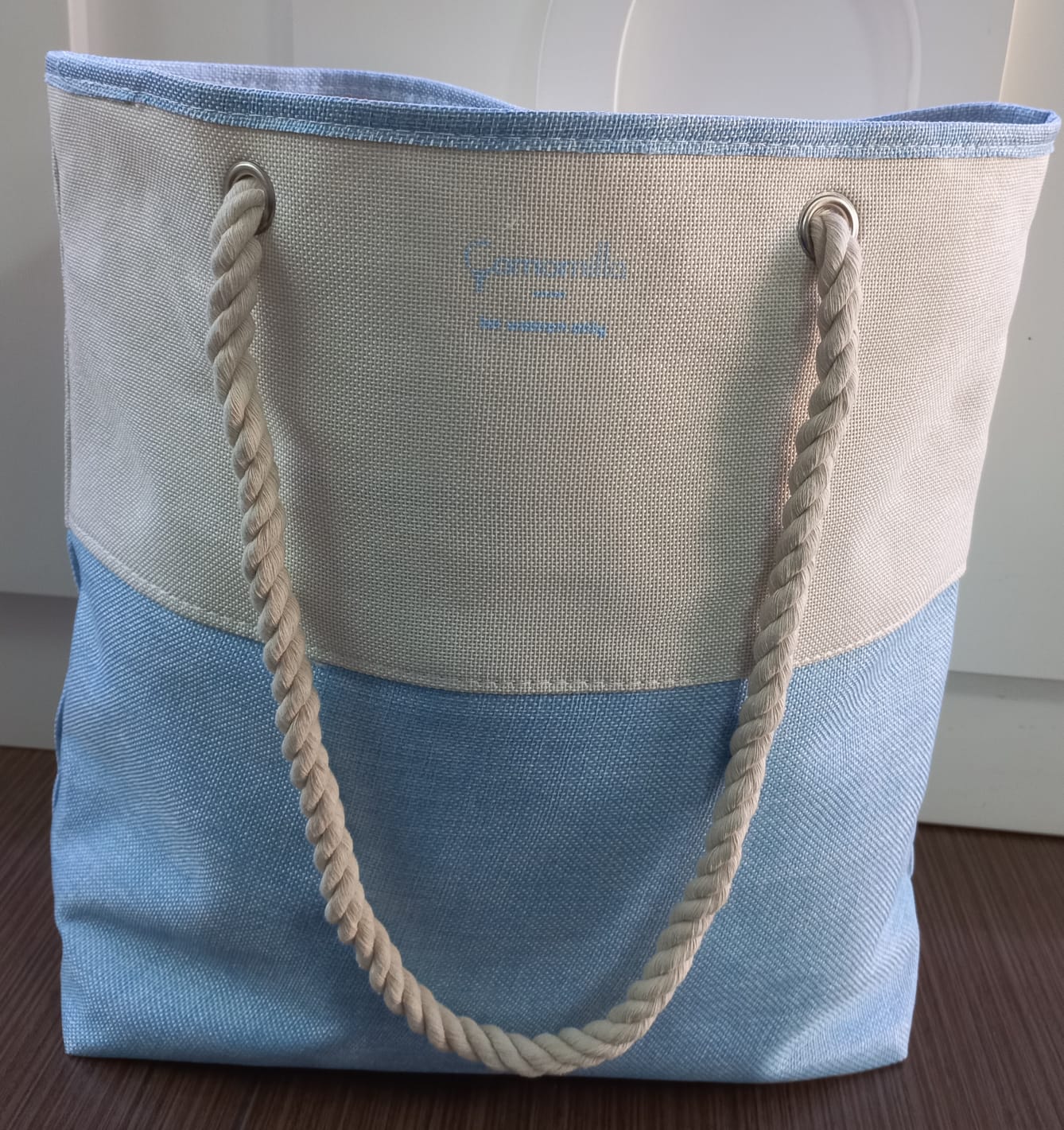 Borsa mare di camomilla milano cod.54418/54419/ 54420 rosa vahine/ blu/ azzurro