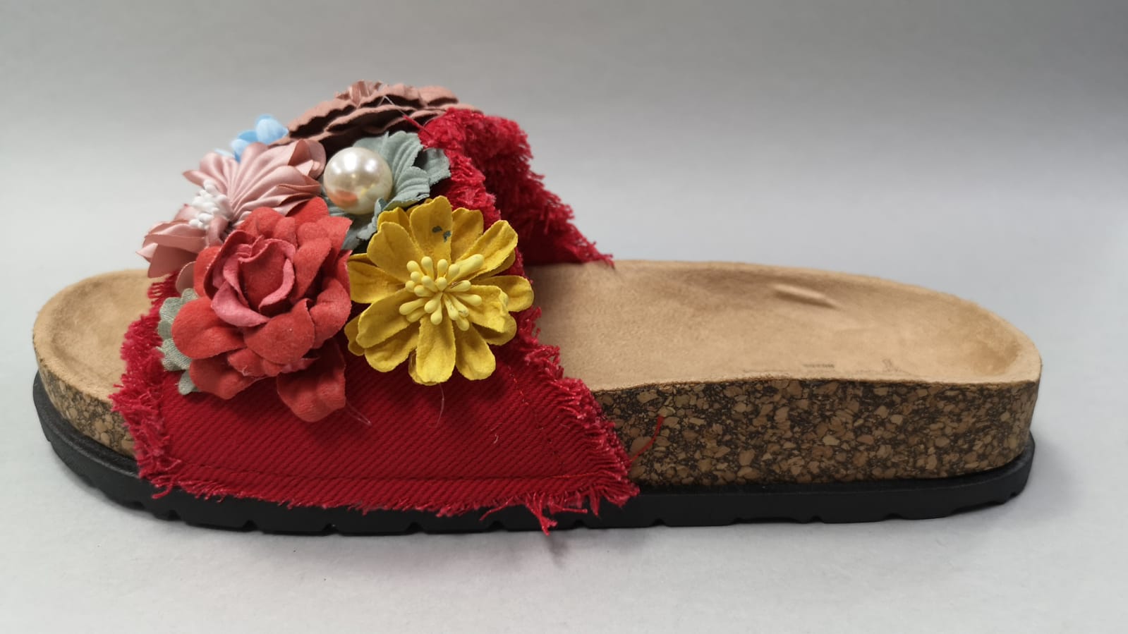 Pantofole donna alisso cod.49625 rosso con fiori di camomilla milano