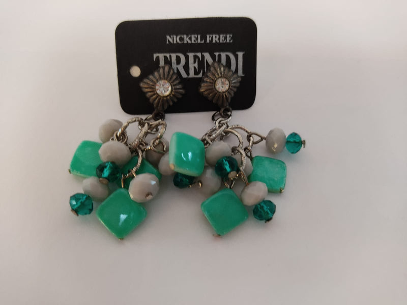 TRENDY ITALY - Orecchini pendenti Resina - Verde Bianco