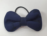 Elastico per capelli di alviero martini con fiocco rigido grande blu/ nero