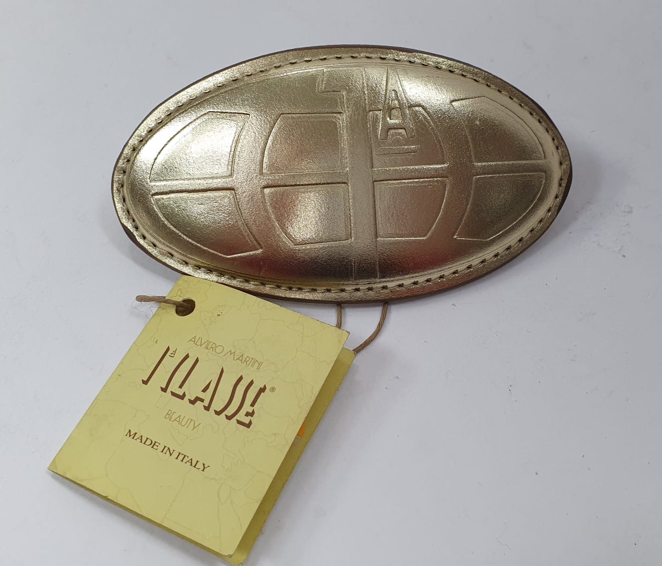 Fermagli magnetic di alviero martini con placca rigida  lucida oro/nero/argento