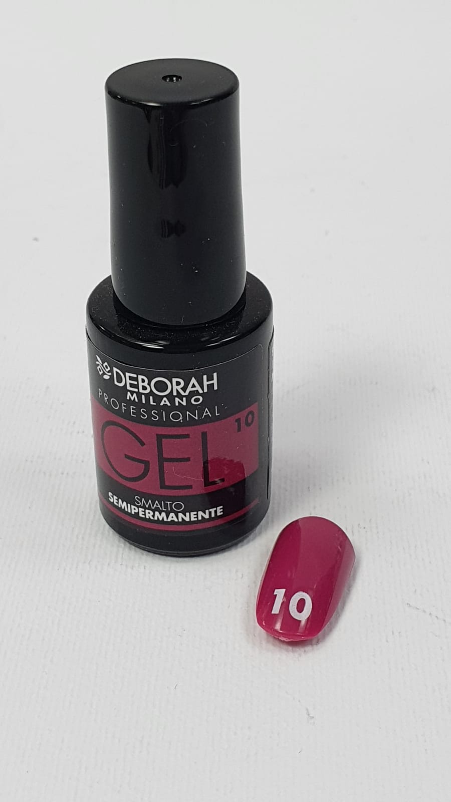 smalto gel semipermanente di deborah milano 01/02/03/04/05/06/07/08/09/10/11/12/13/14/15/16/17/18