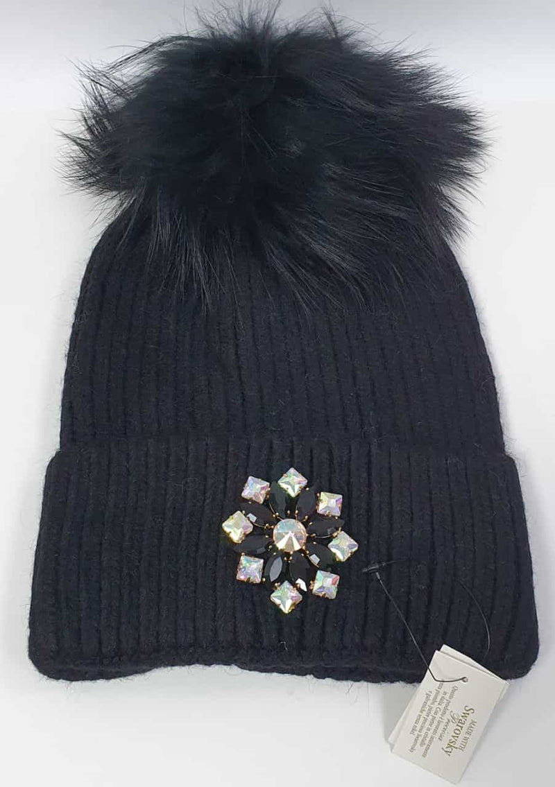 Cappollo donna di trik bijoux con applicazione swarovsky nero/ bianco/ panna