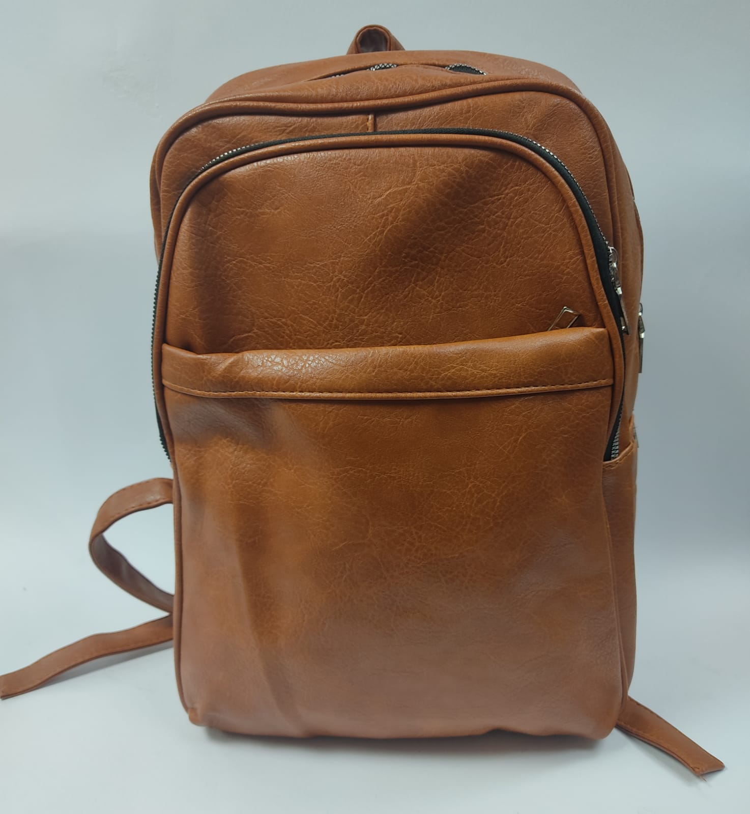 Zaino unisex linea Gemir forma rettangolare nero/ cuoio