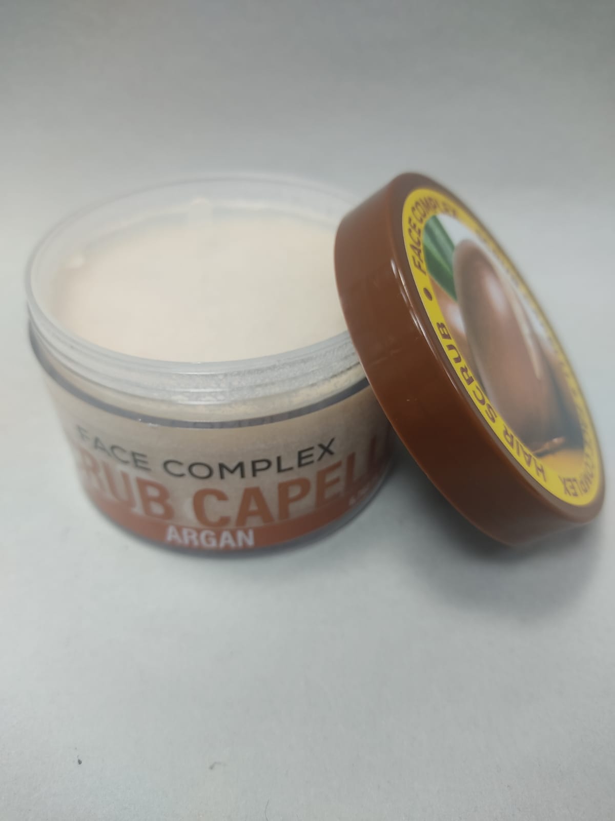 SCRUB CAPELLI FACE COMPLEX