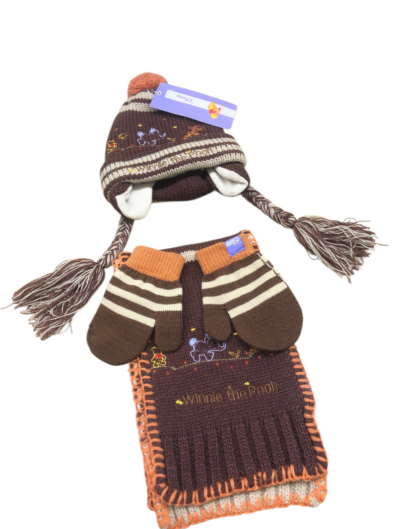 Coordinato bimbo con cappello,guanti e sciarpa di Winnie The Pooh