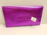 Borsa cerimonia con patta piatta di Trik Bijoux magenta con gioiello