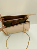 Borsa cerimonia di Trik Bijoux con catena e patta in oro rosa