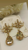 Orecchini di TRIK BIJOUX montatura oro con piccole perle