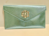 Borsa cerimonia di Trik Bijoux piatta con patta AZZURRO CHIARO