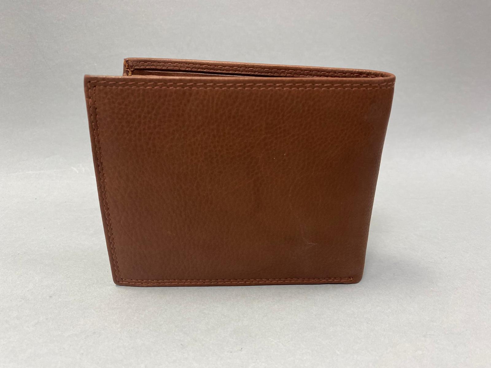 Lungo CORNO Portafoglio da Uomo Stile Western Bifold W070-6 Nero Lungo CORNO Portafoglio da Uomo Stile Western Bifold W070-6 Nero